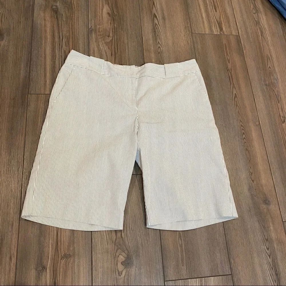 Attention Olive Green Striped Stretch Bermudas 10